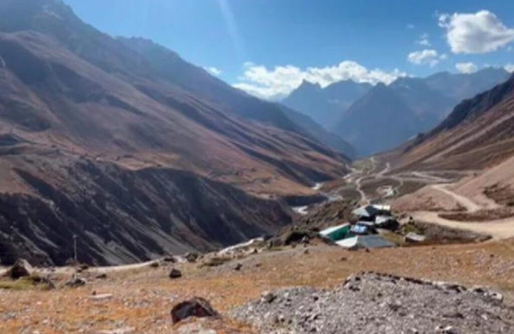 Lipulekh Pass (लिपुलेख पास): Where Borders Meet, and Journeys Begin