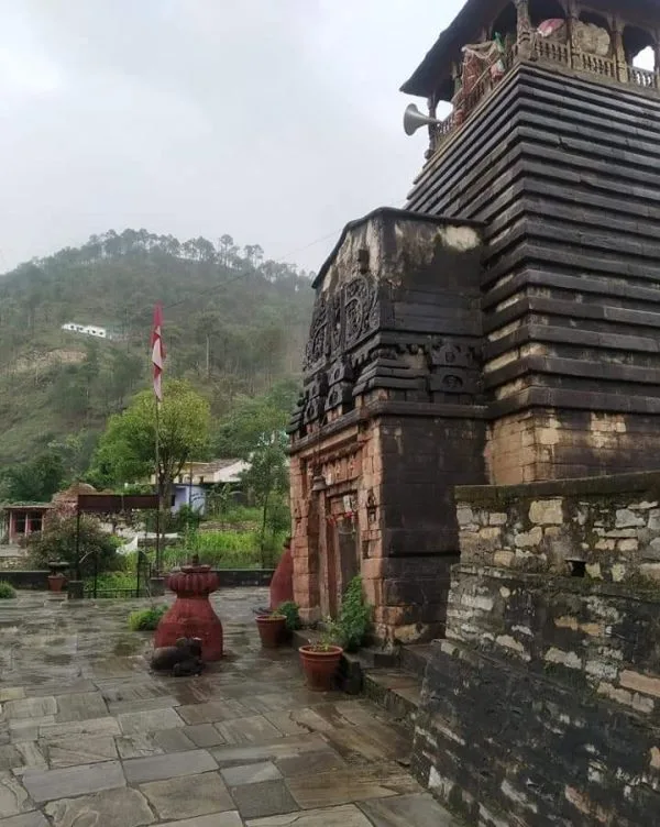 Kapileshwar Mahadev Temple (कपिलेश्वर महादेव मंदिर): The Cave Shiva Shrine of Soar Valley Getting There